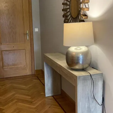 Flat With River Views Apartamento *