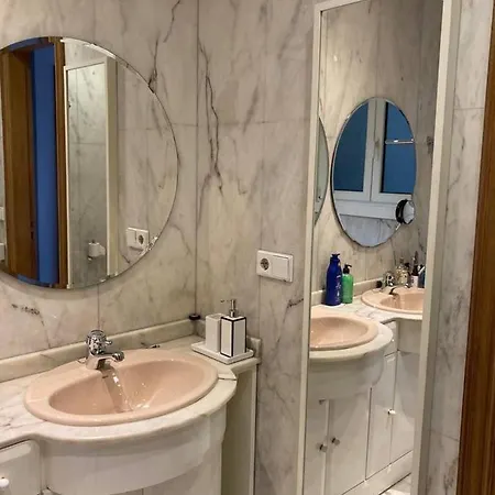 Flat With River Views *